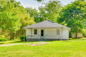 Seneca Vacation Rental with Grill Near Lake Hartwell